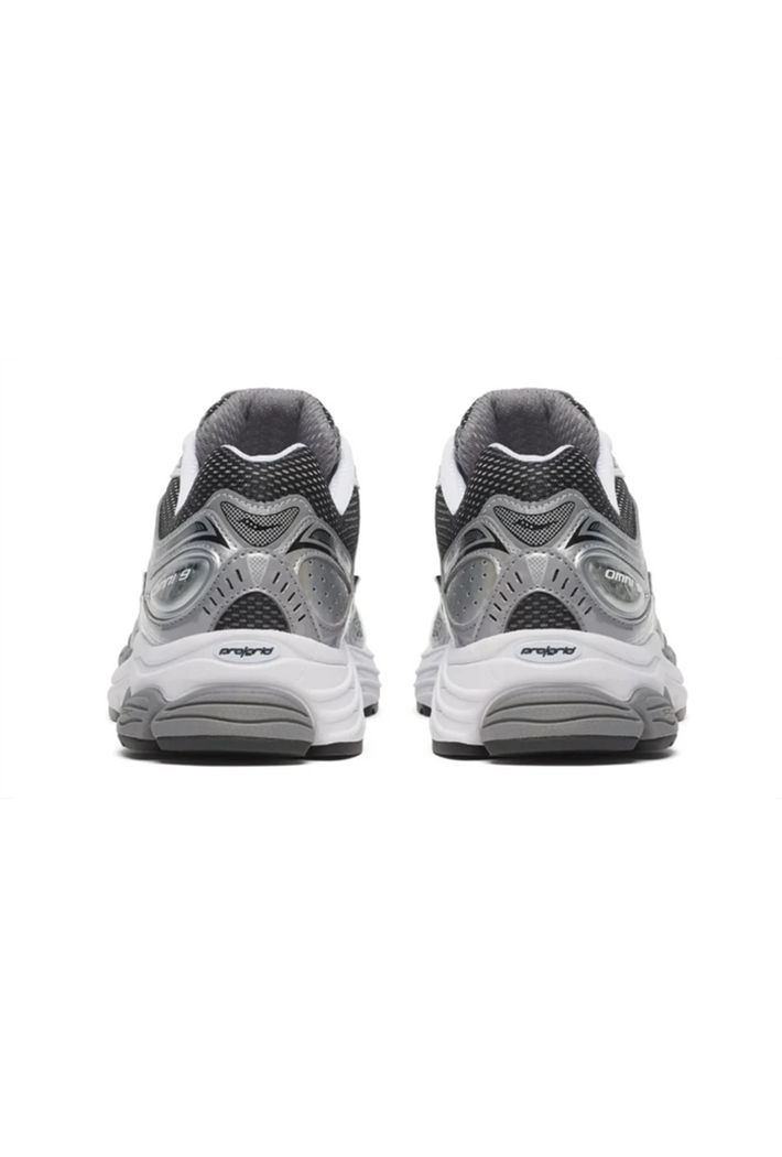 Saucony ProGrid Omni 9 OG Trainers