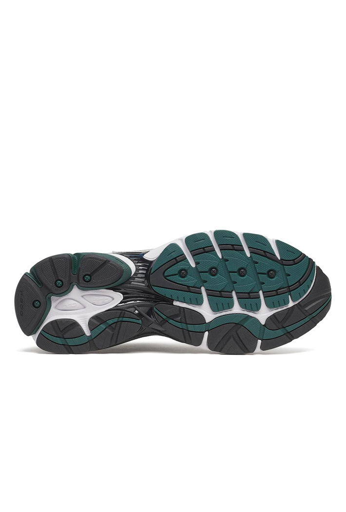 Saucony ProGrid Omni 9 OG Trainers
